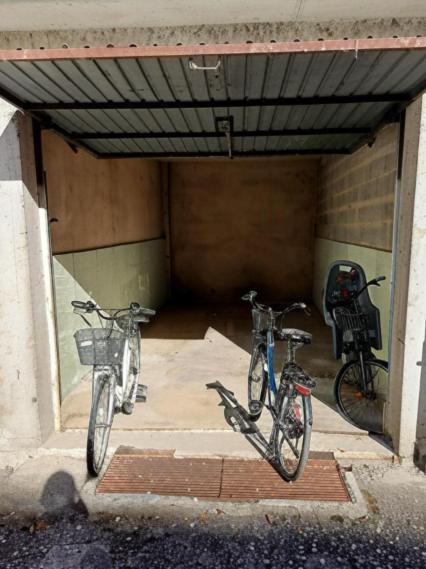 Confortable Spacieux Grand Rue - Garage サヴェルヌ エクステリア 写真